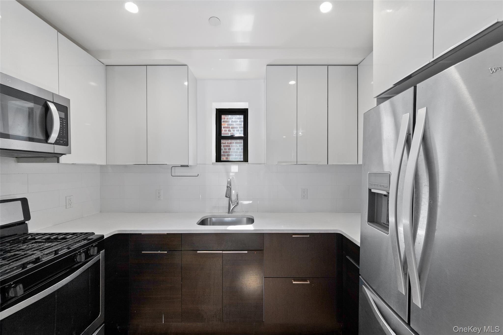 2820 Avenue Z Unit: 1B