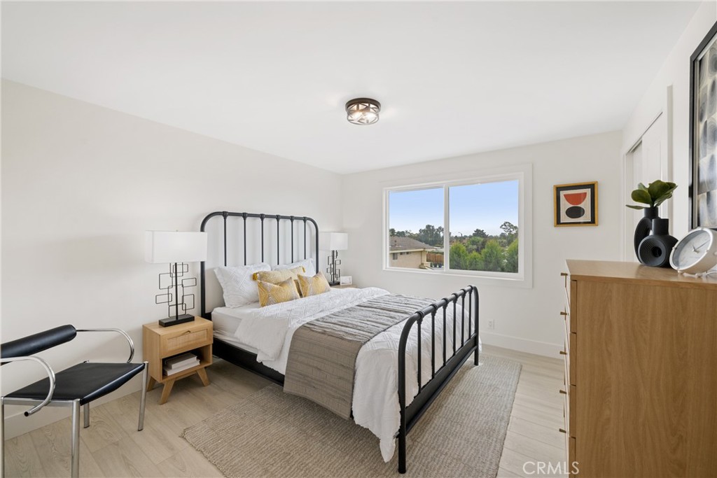 8182 Whitburn Circle