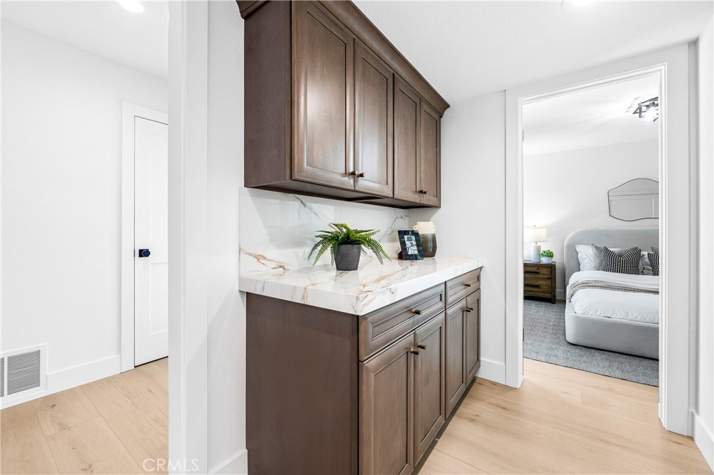 11 Rockrose Way