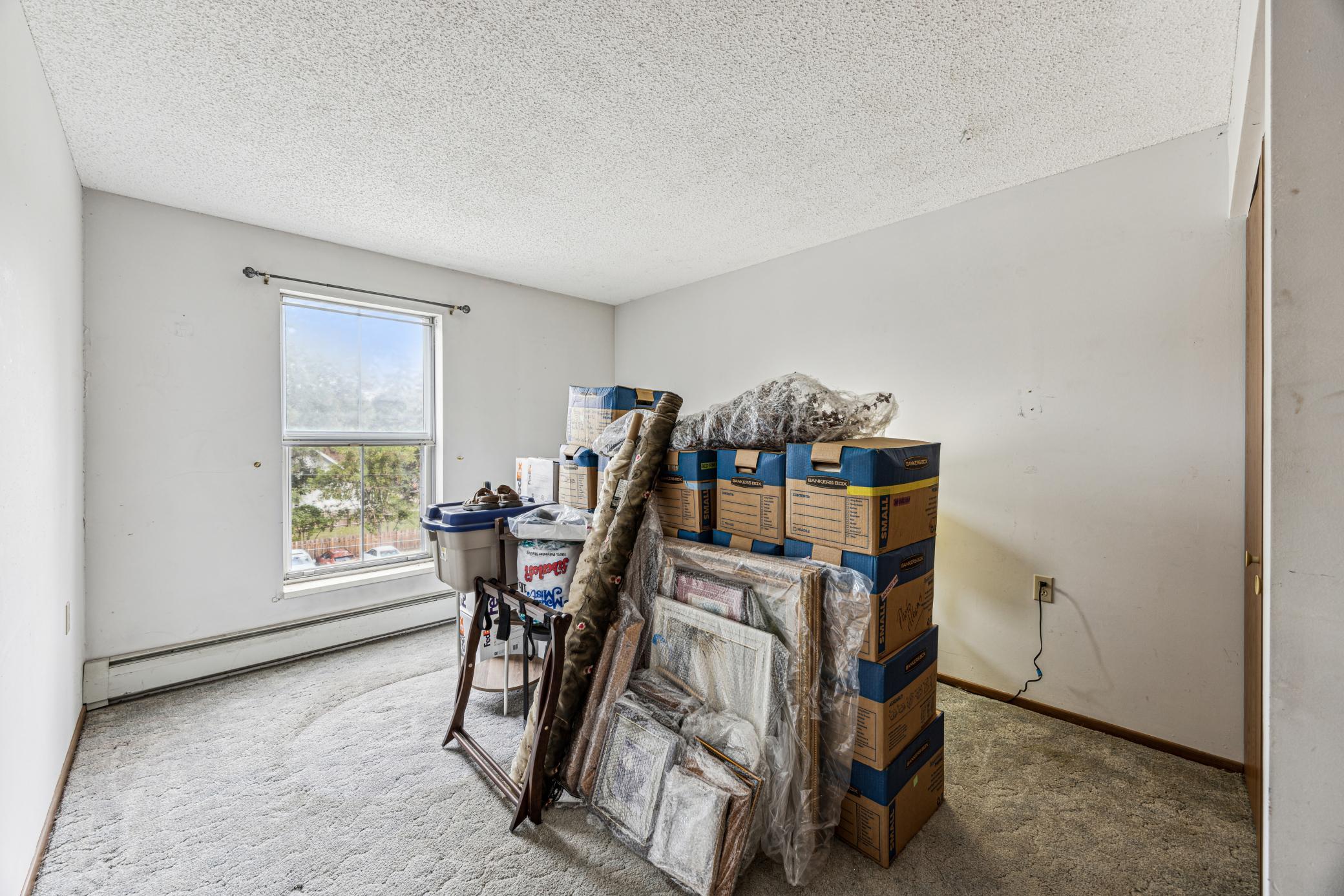 3232 Fremont Avenue N Unit: 309