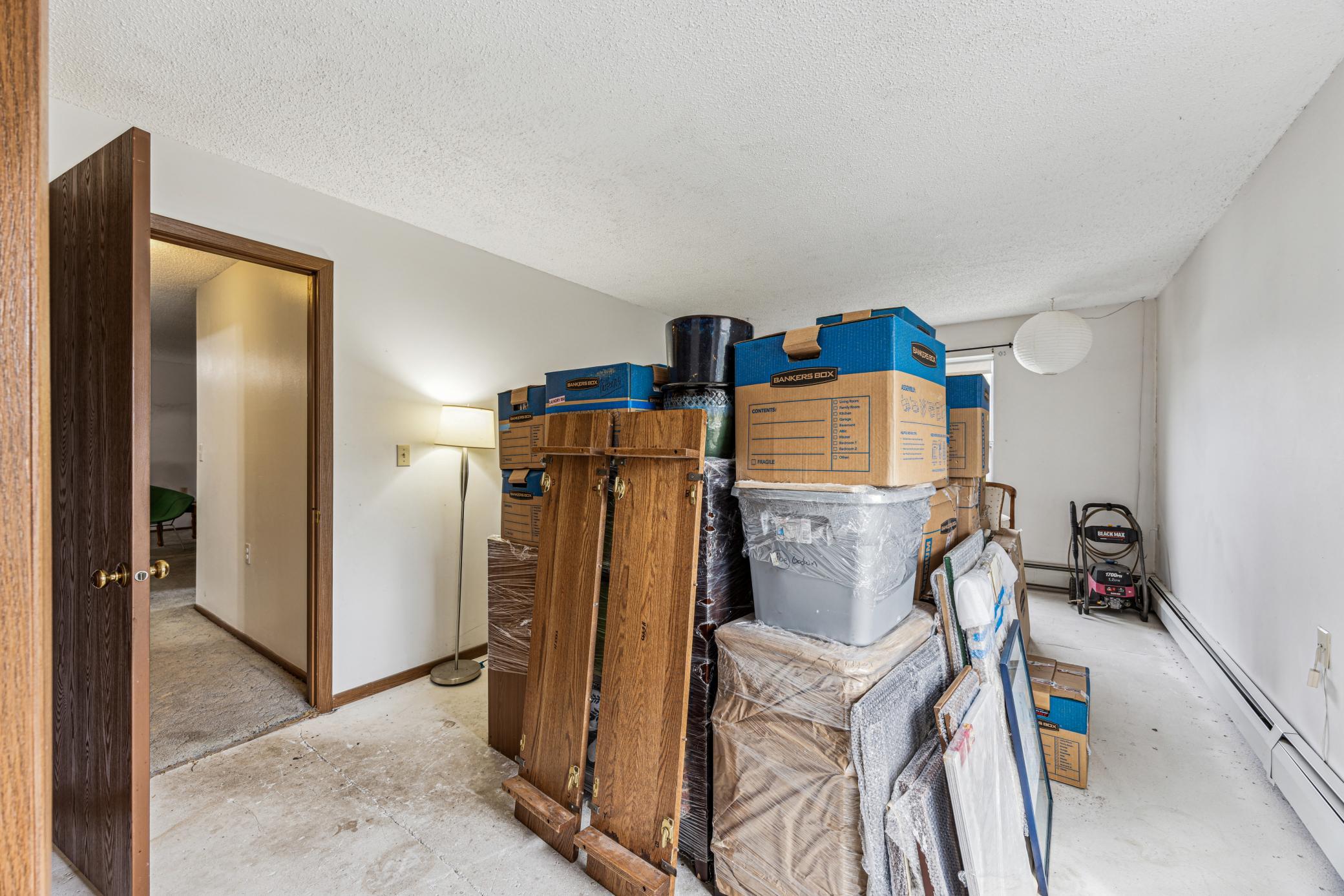 3232 Fremont Avenue N Unit: 309