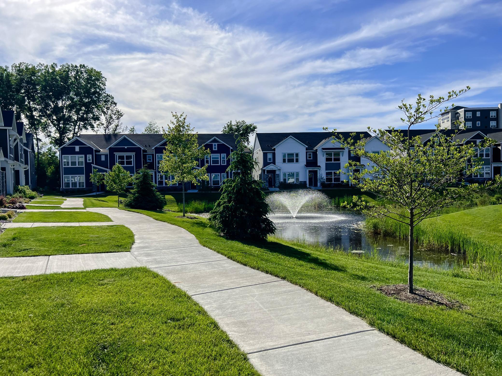 14592 Twin Lakes Circle