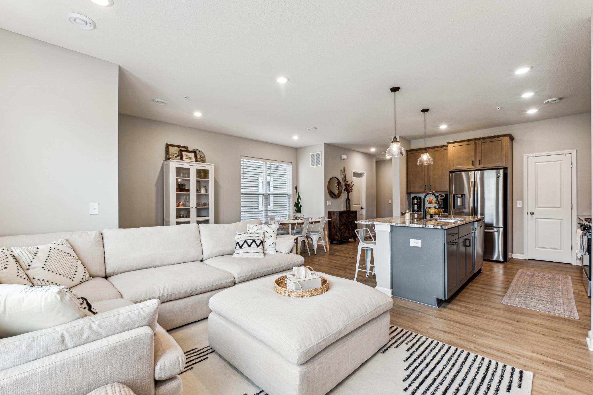 14592 Twin Lakes Circle