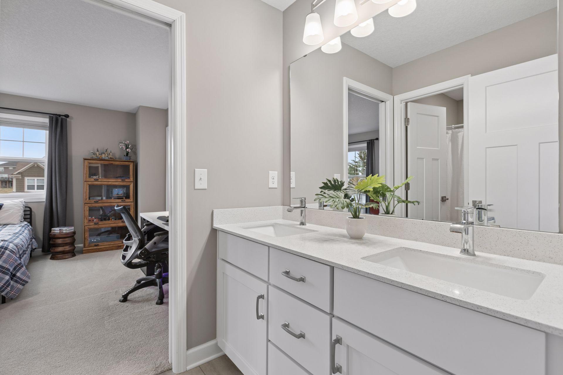 6331 Apple Court