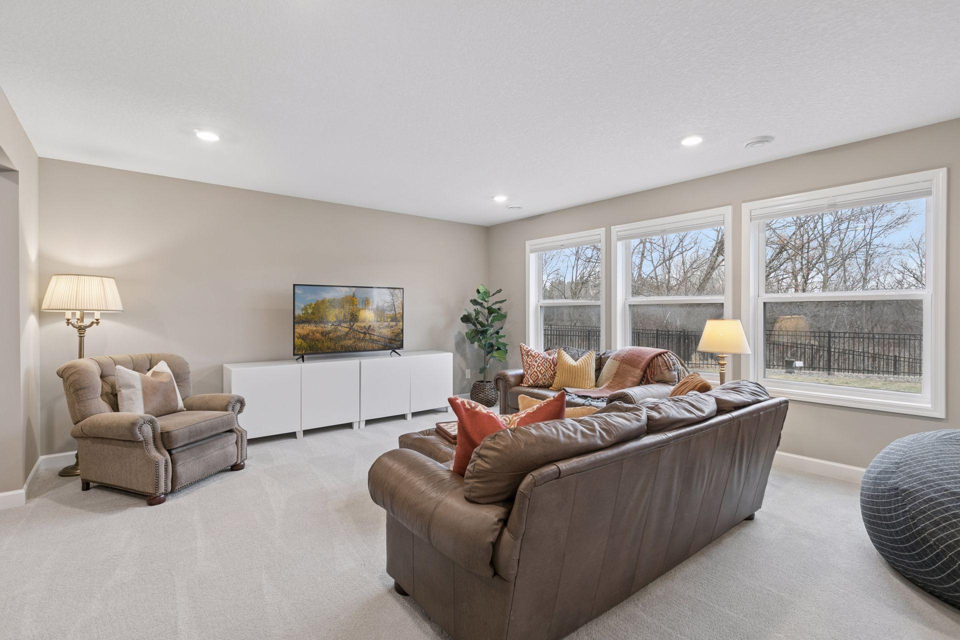 6331 Apple Court