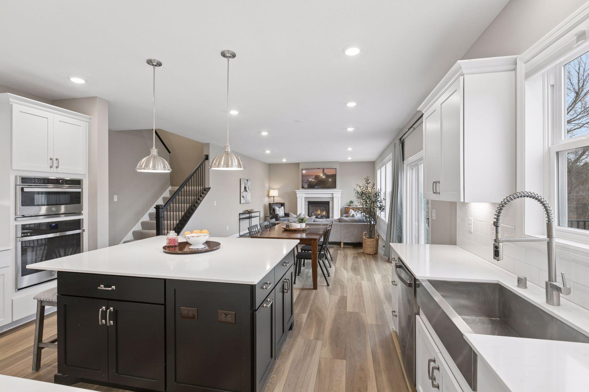 6331 Apple Court
