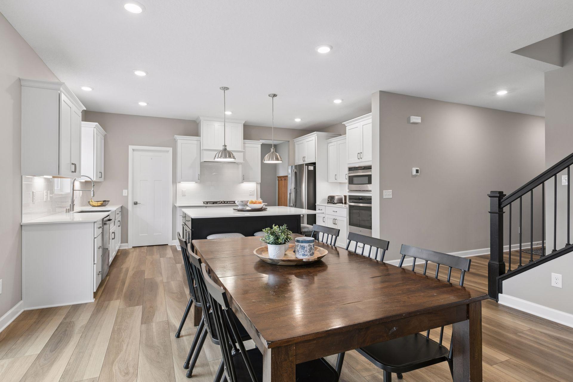 6331 Apple Court
