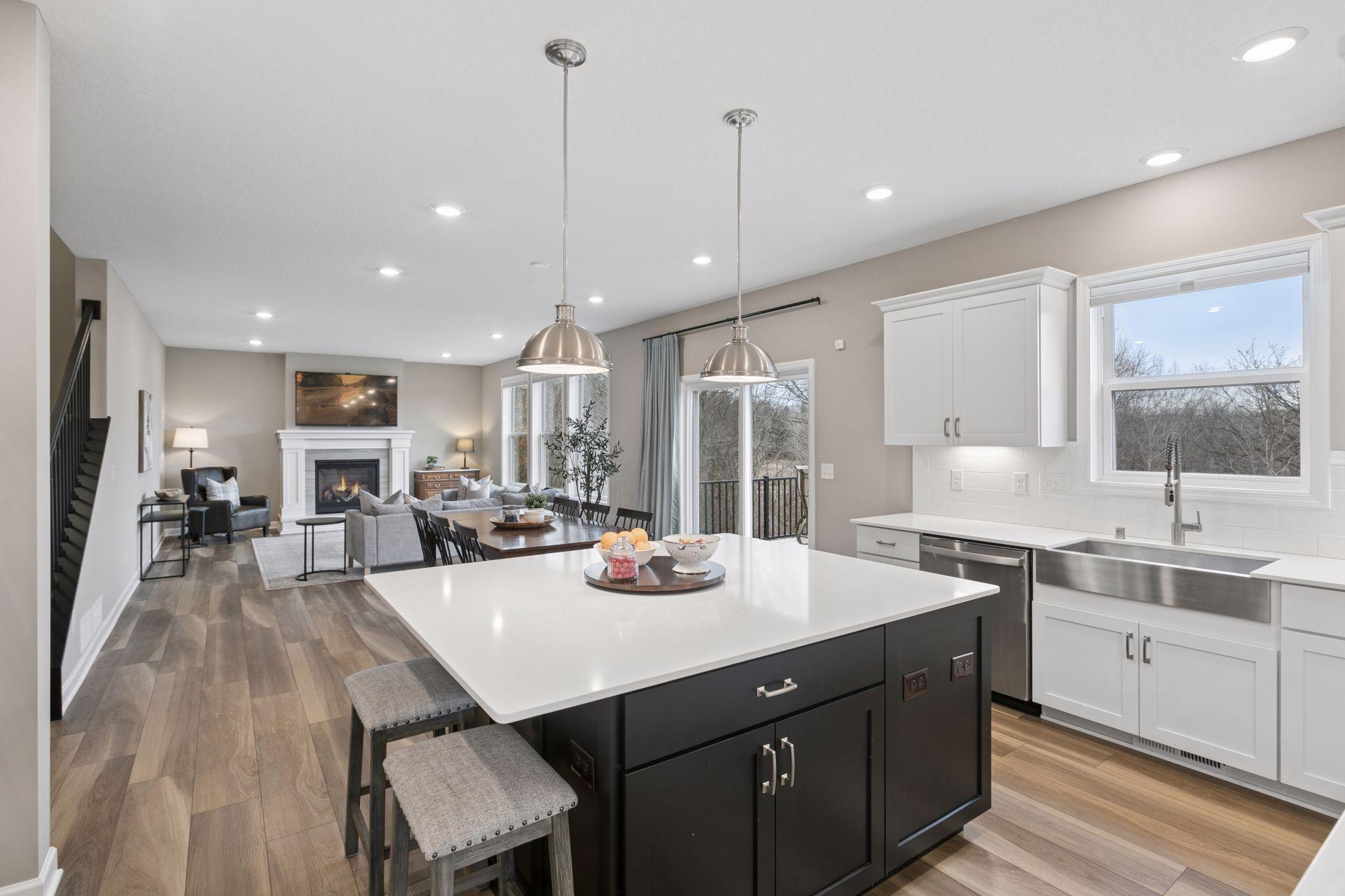 6331 Apple Court