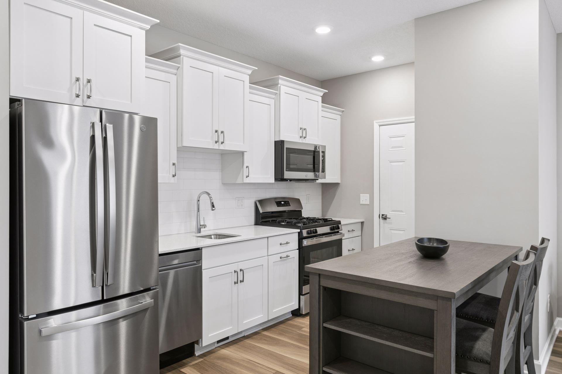 6331 Apple Court