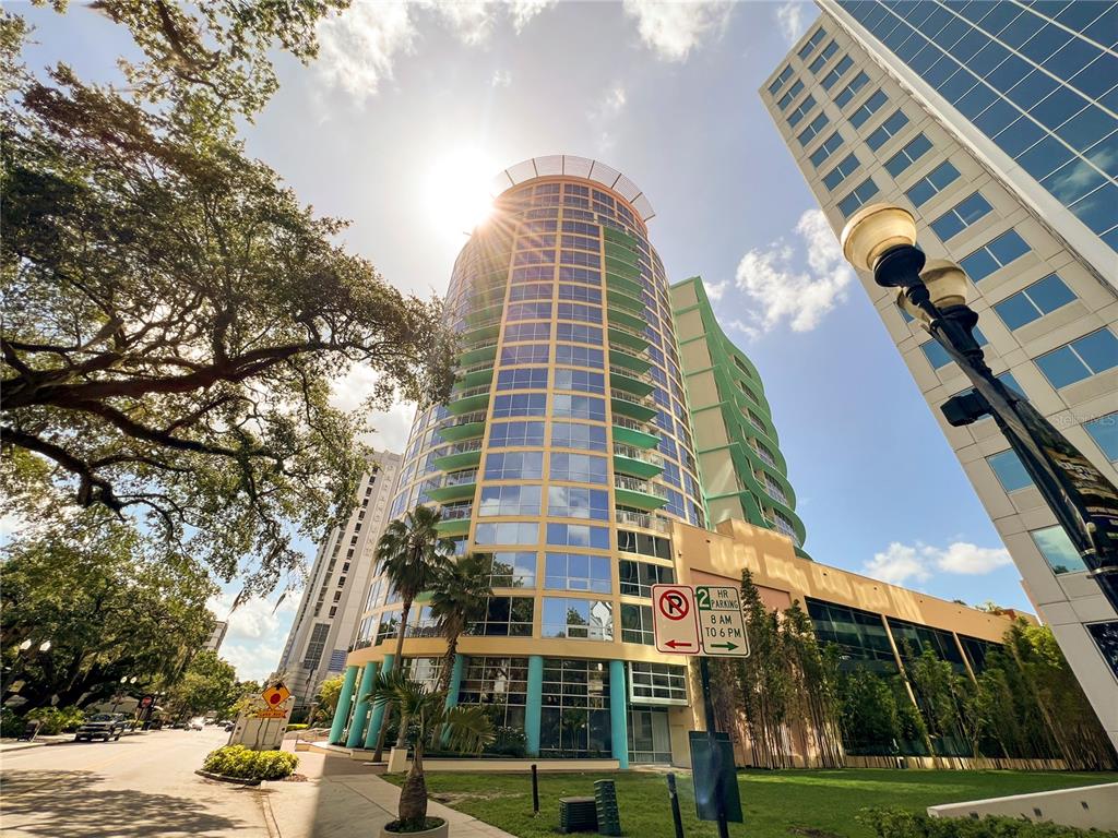 322 E CENTRAL BOULEVARD Unit: 1204