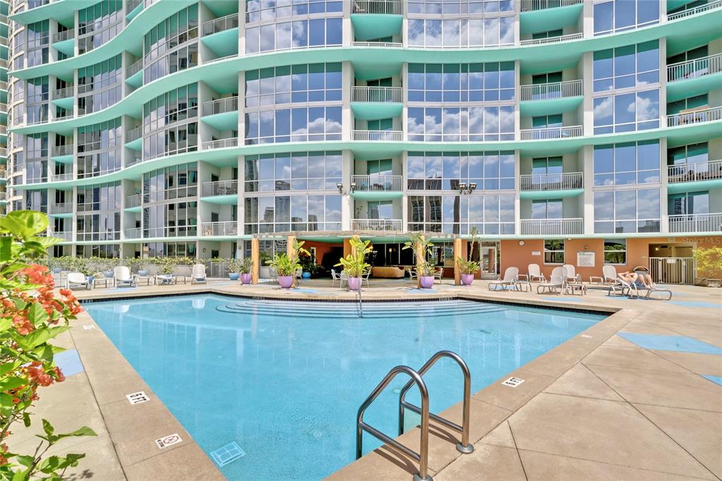 322 E CENTRAL BOULEVARD Unit: 1204
