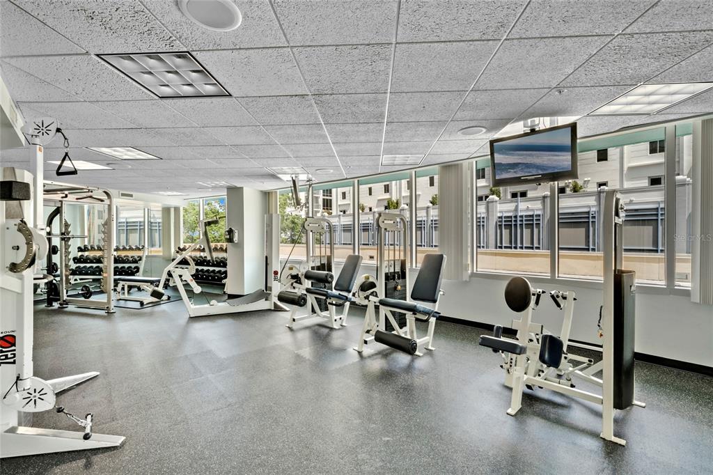 322 E CENTRAL BOULEVARD Unit: 1204