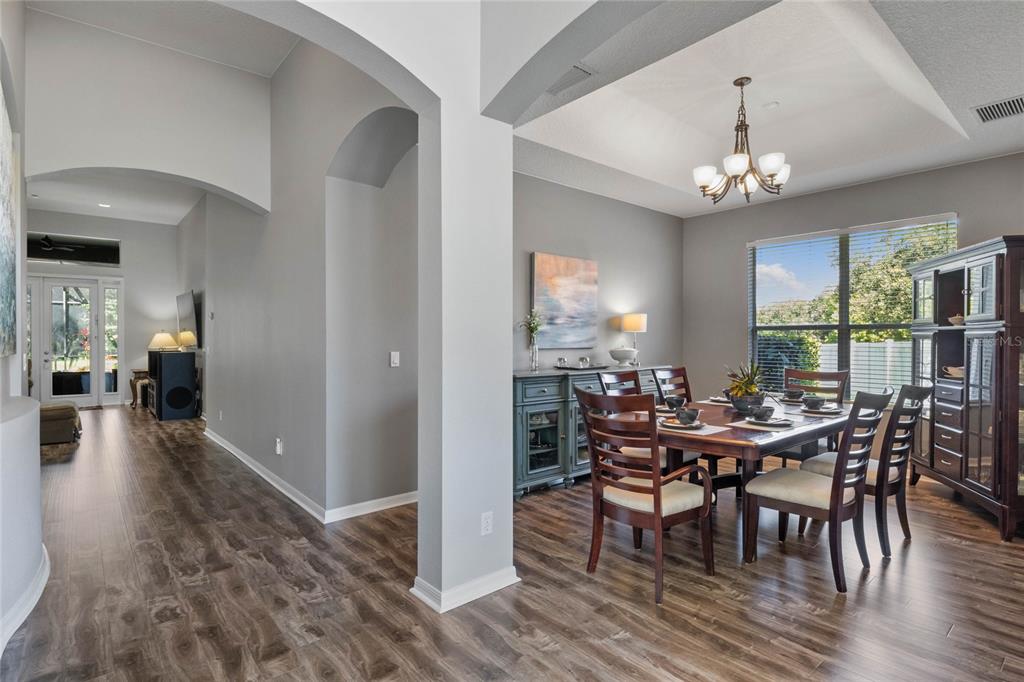 739 BAINBRIDGE LOOP