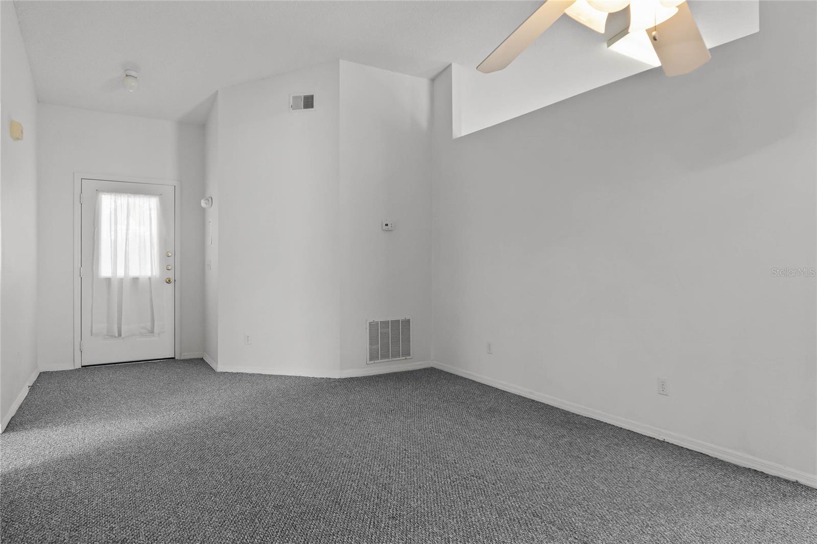 1535 INDIAN OAKS TRAIL