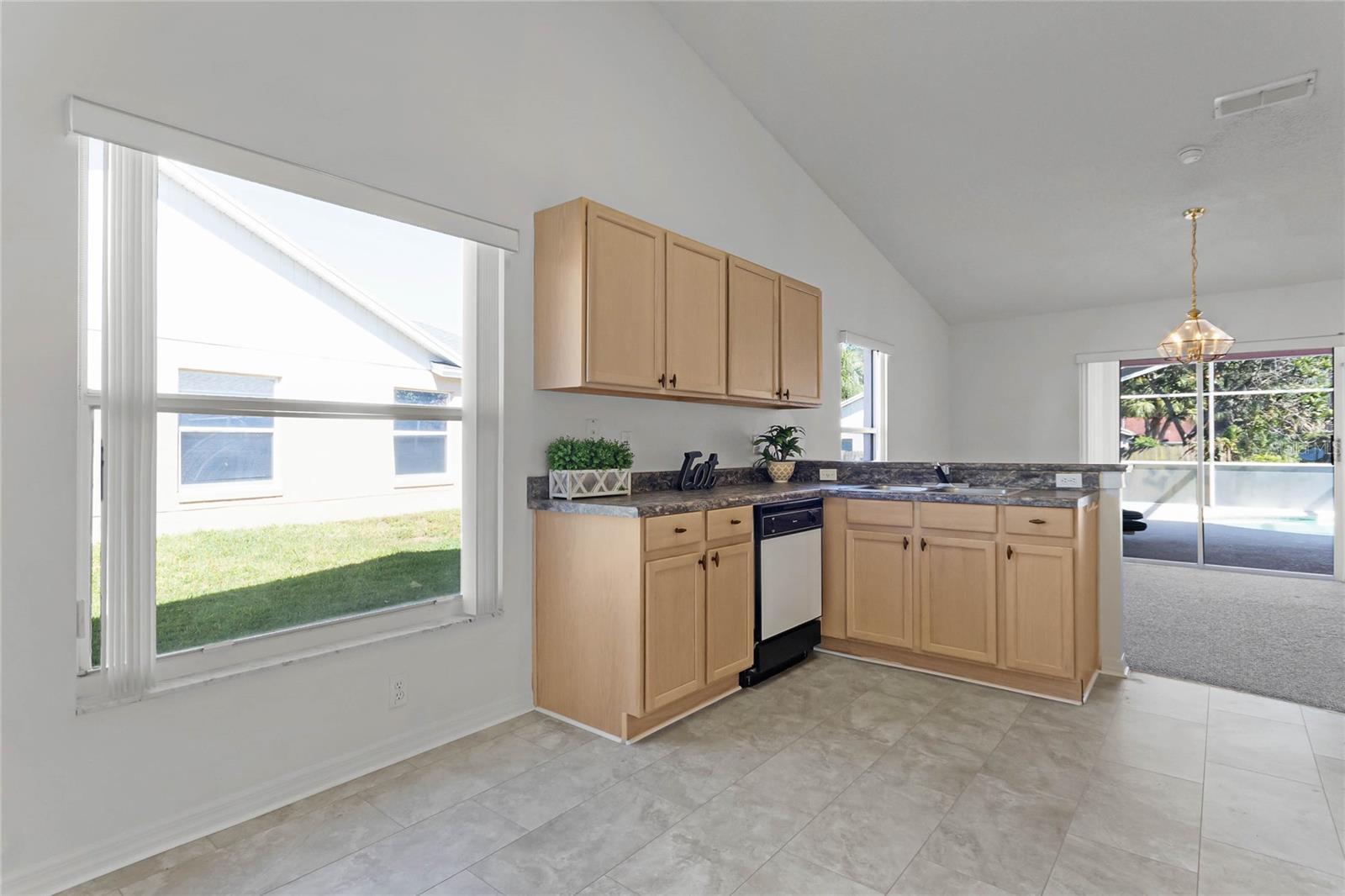 1535 INDIAN OAKS TRAIL