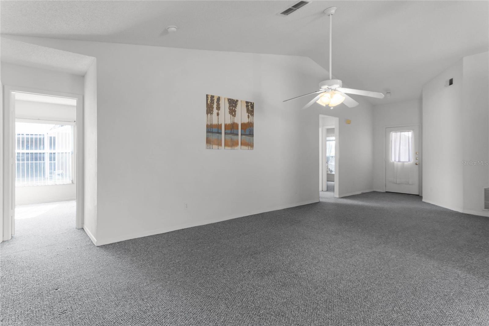 1535 INDIAN OAKS TRAIL