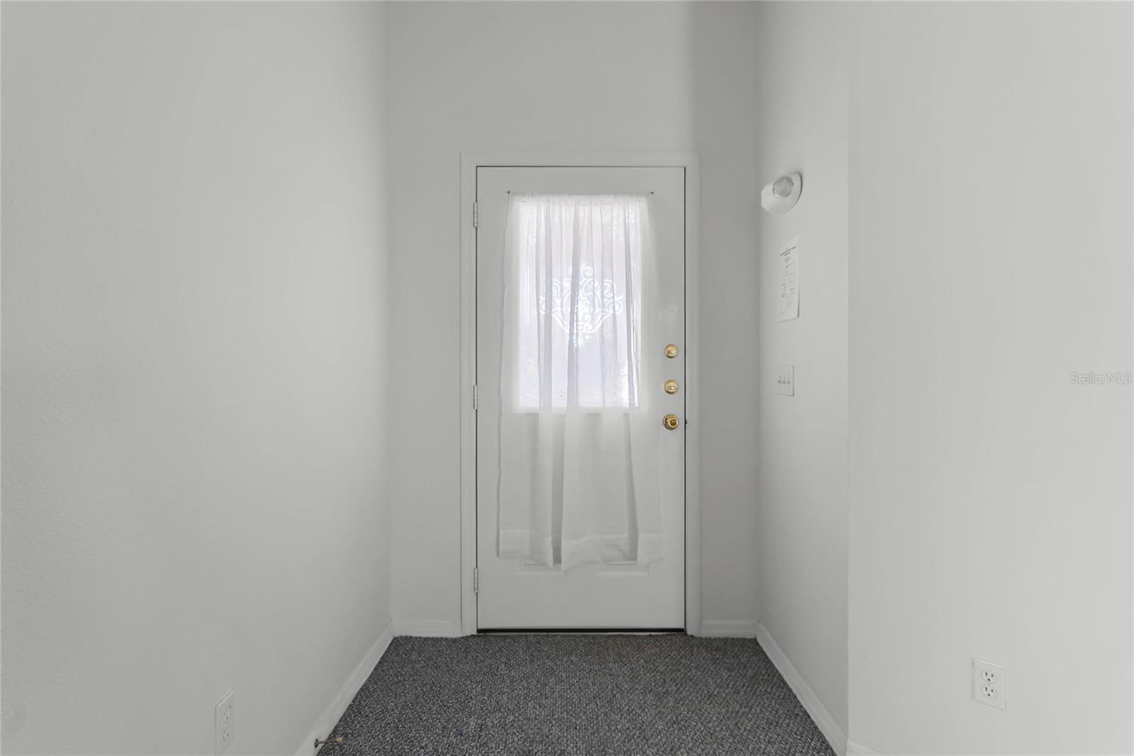 1535 INDIAN OAKS TRAIL