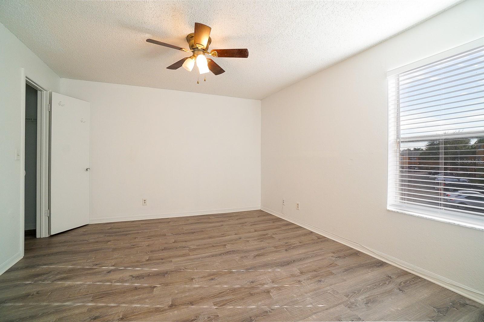 4630 COMMANDER DRIVE Unit: 1028