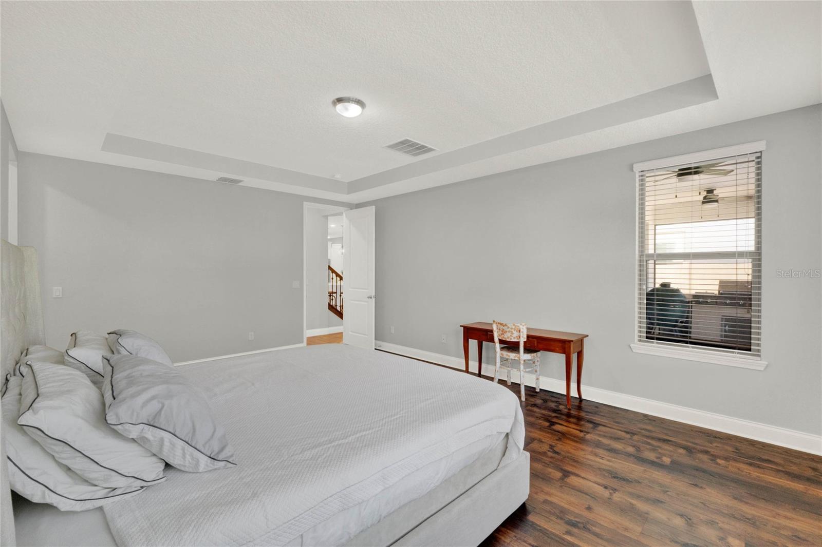 8330 VIVARO ISLE WAY