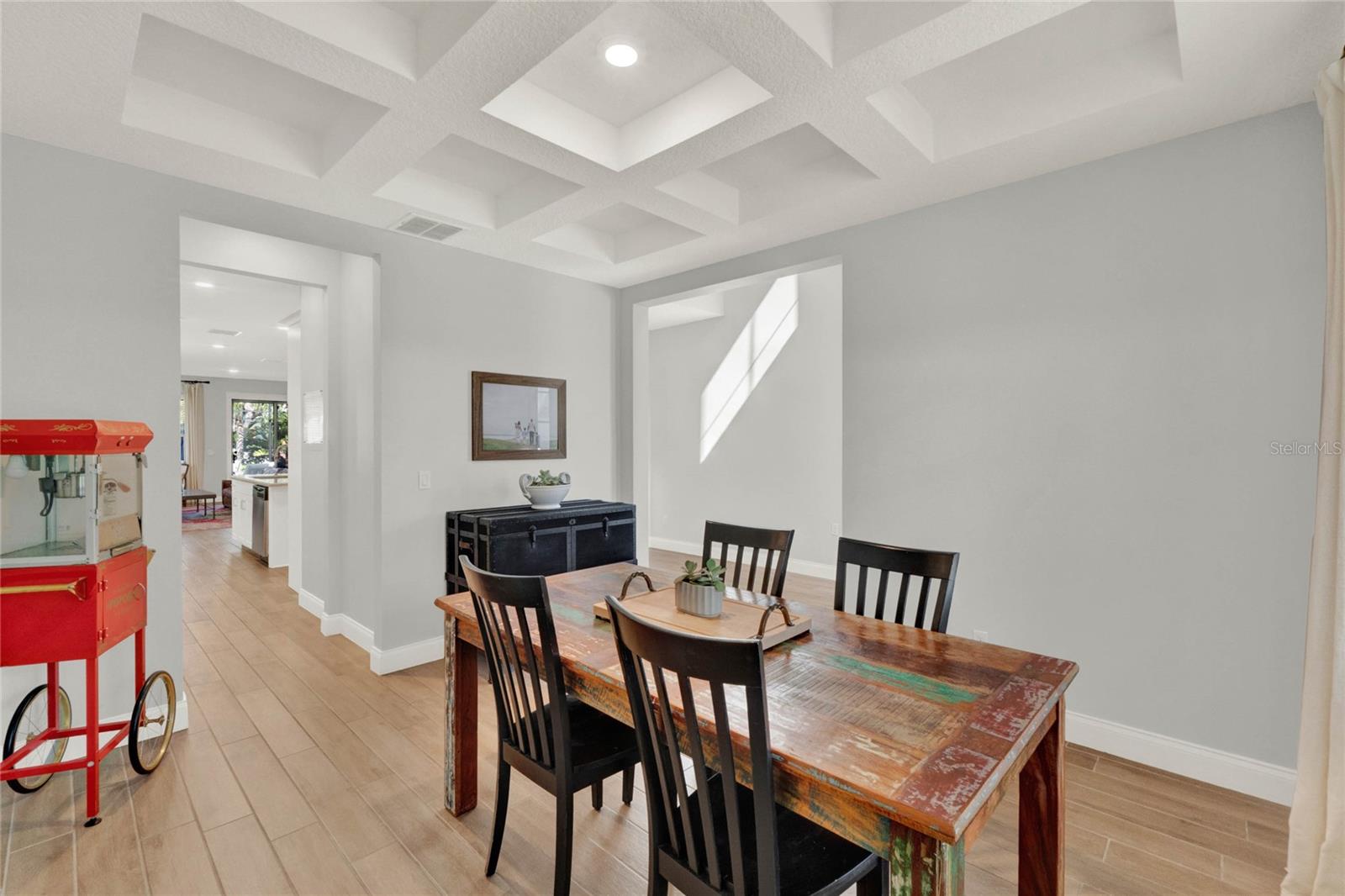 8330 VIVARO ISLE WAY