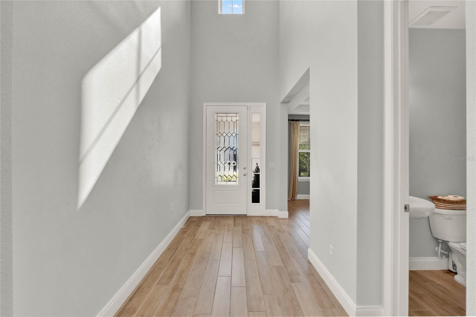 8330 VIVARO ISLE WAY