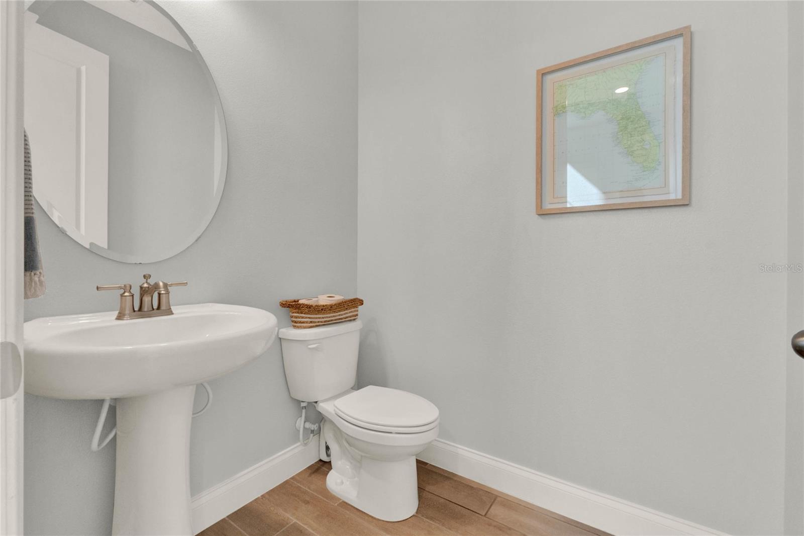 8330 VIVARO ISLE WAY