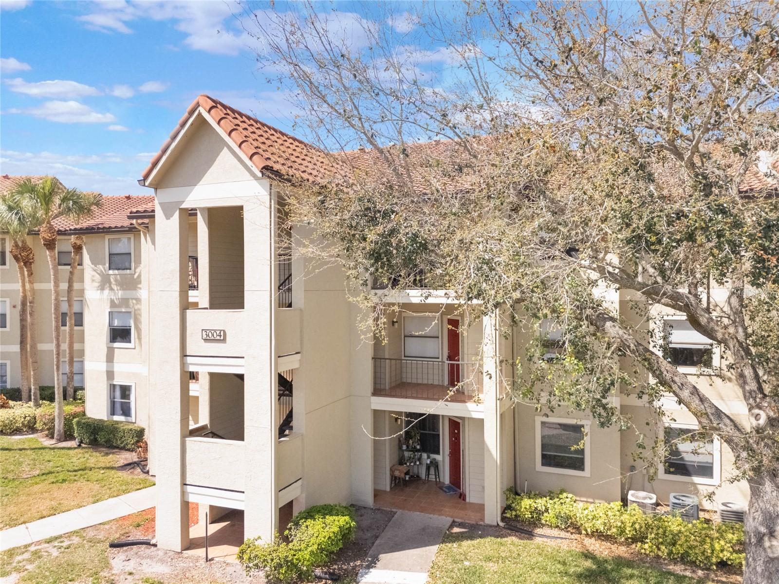 3004 PARKWAY BLVD #203