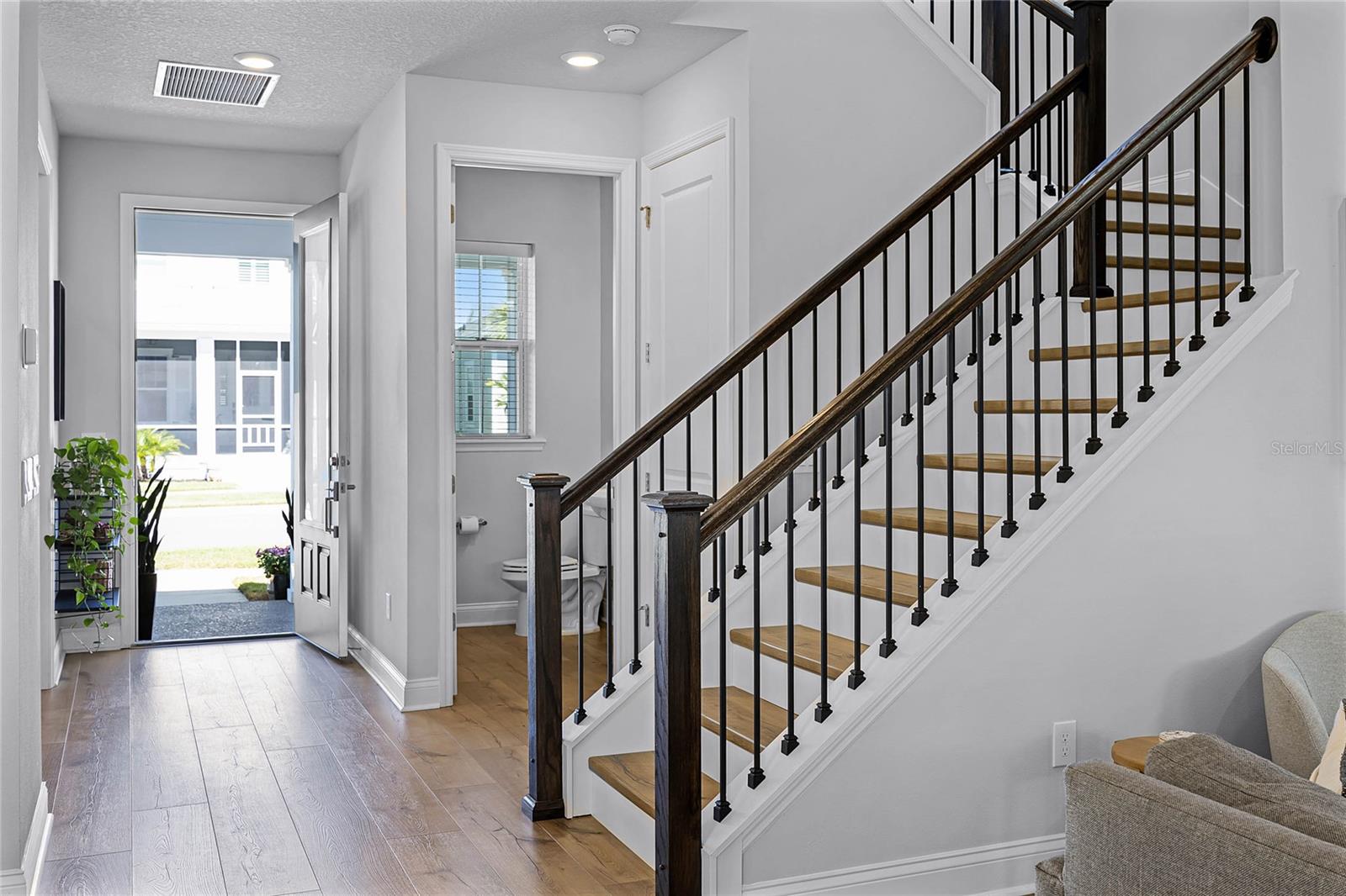 1118 EAGLES PASS WAY