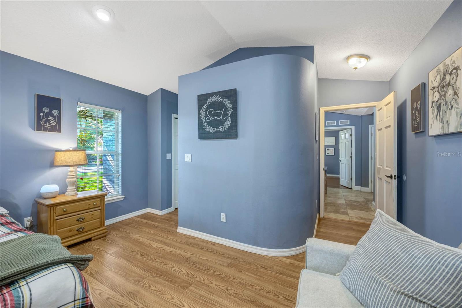 5301 FOREST BREEZE CT