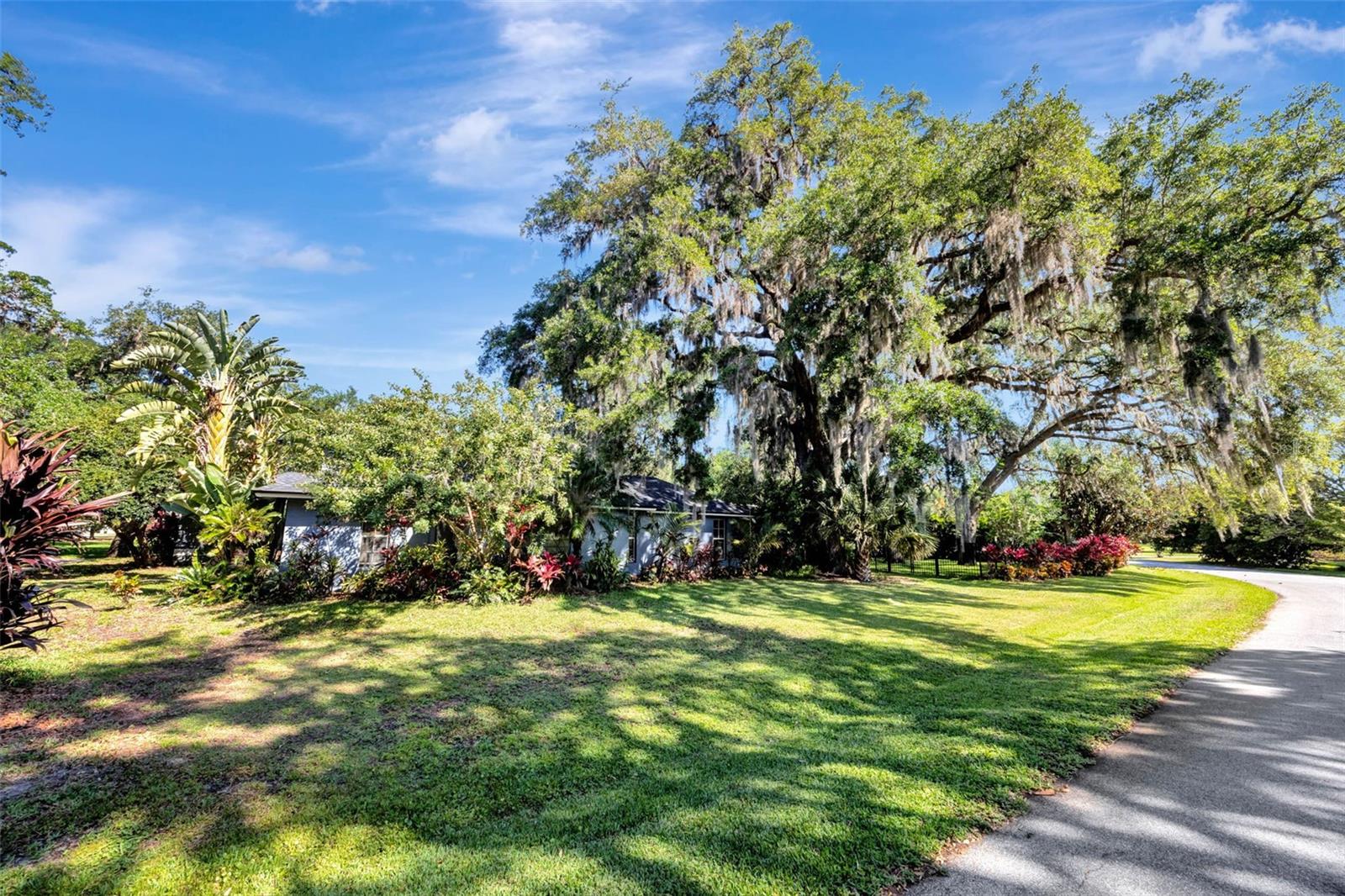 5301 FOREST BREEZE CT