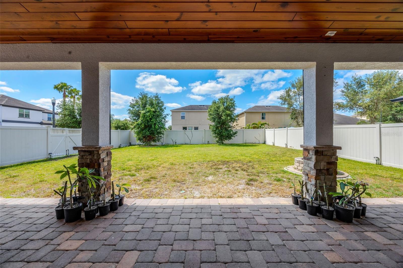 1476 PINE MARSH LOOP