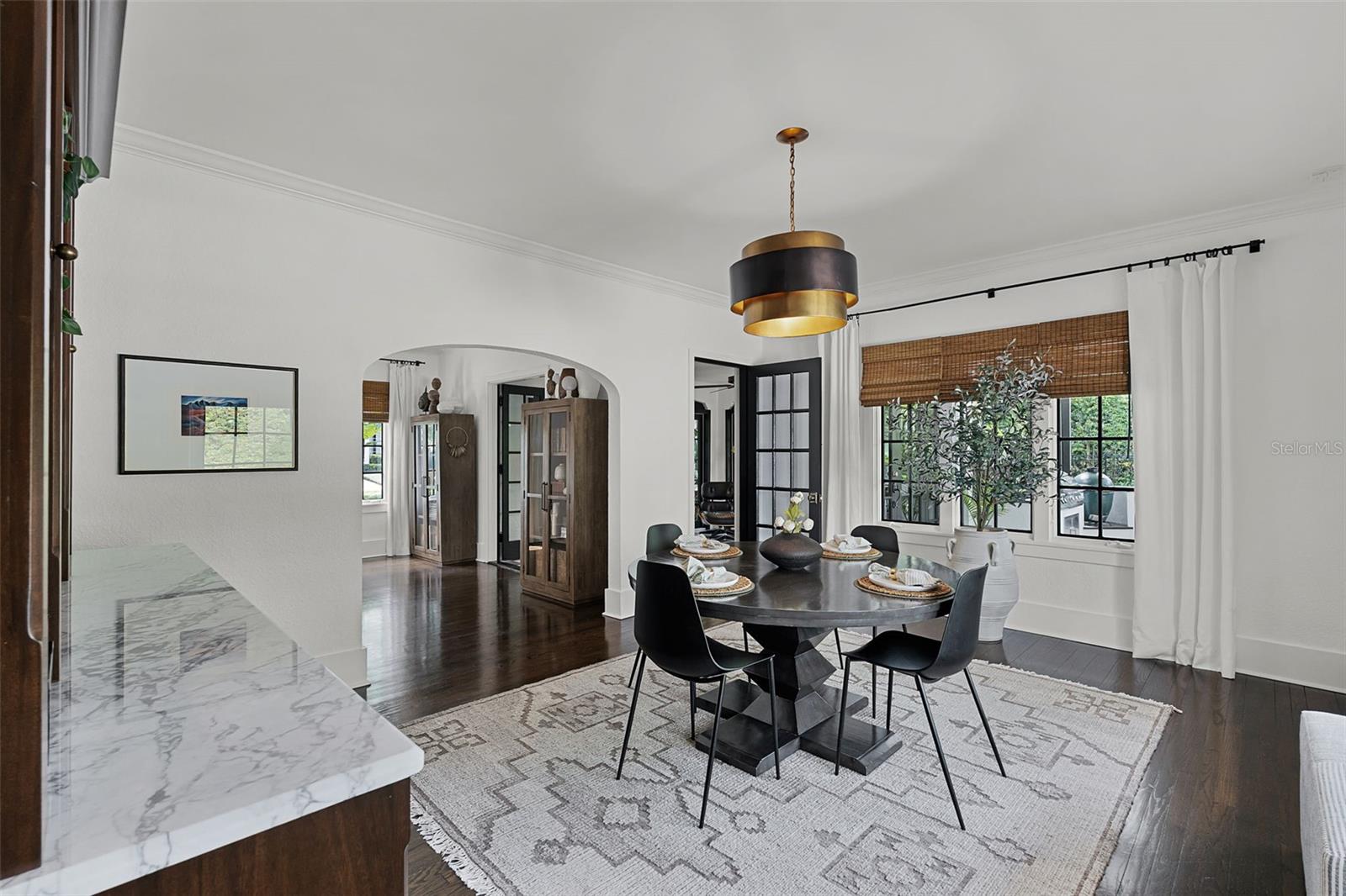 906 ALHAMBRA CT