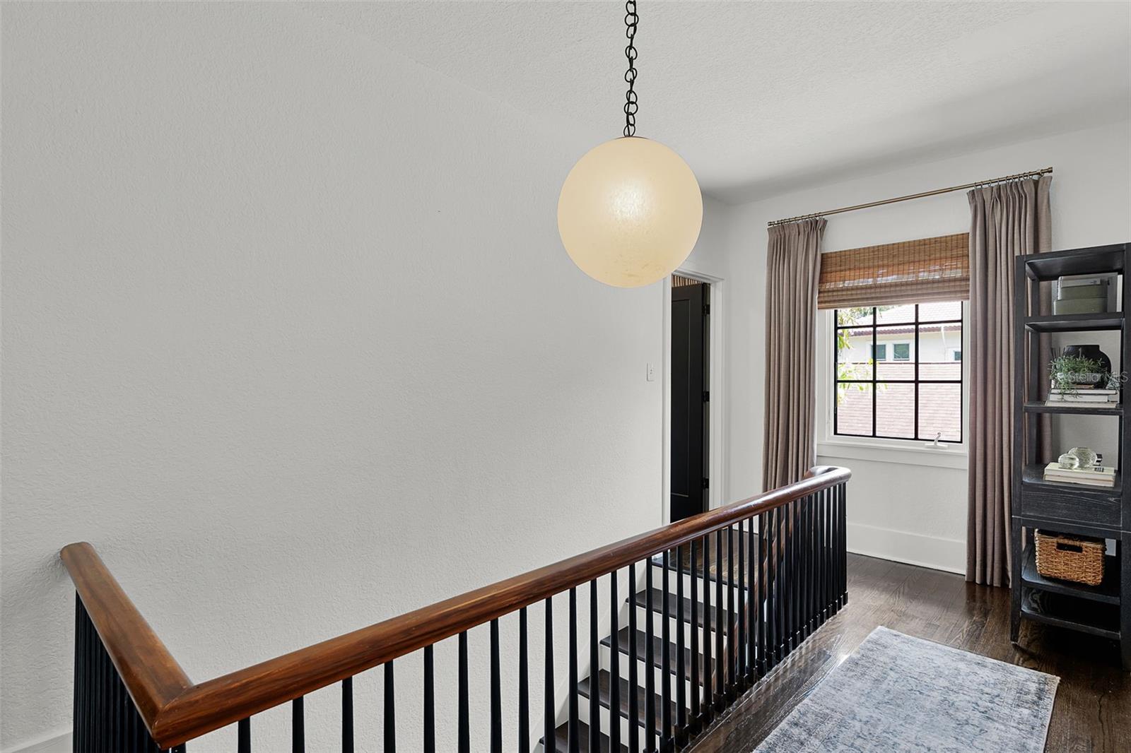 906 ALHAMBRA CT