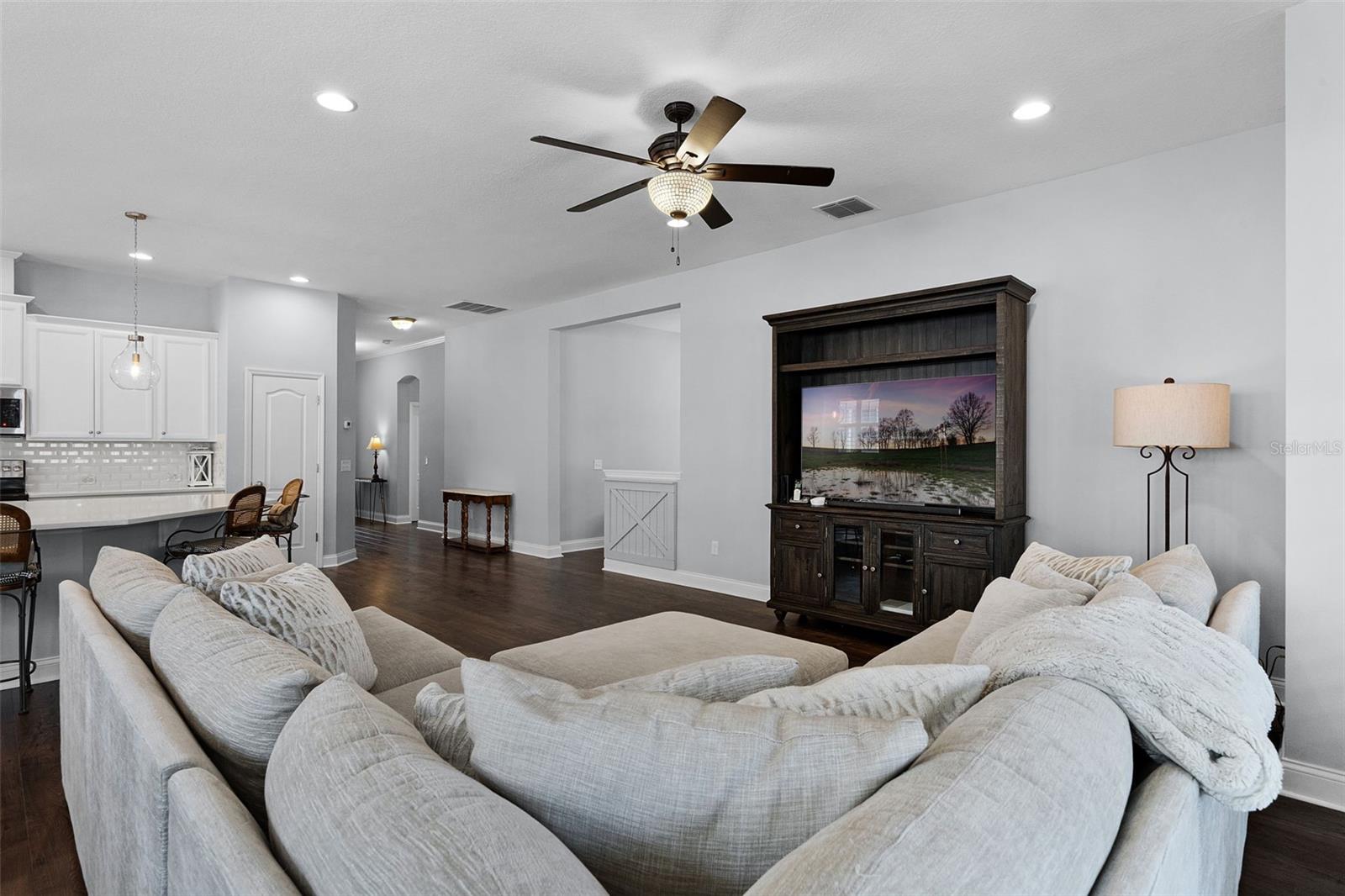 17200 GATHERING PLACE CIR