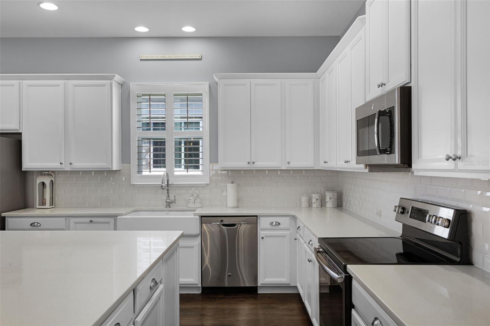 17200 GATHERING PLACE CIR