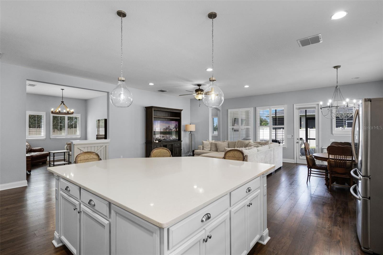 17200 GATHERING PLACE CIR