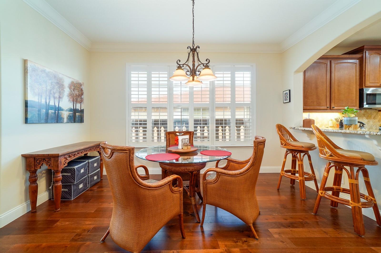 913 LOTUS VISTA DR #302