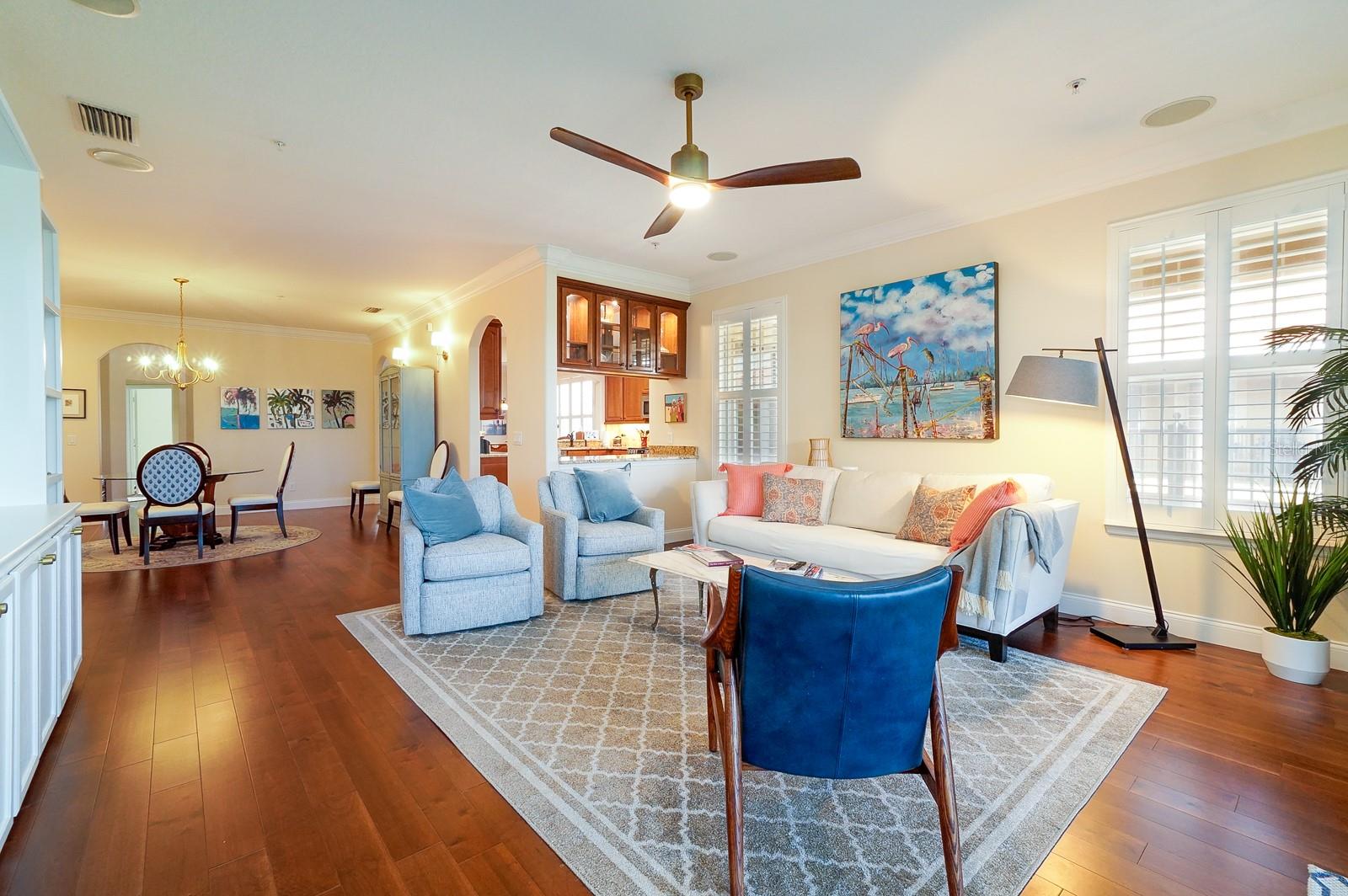 913 LOTUS VISTA DR #302