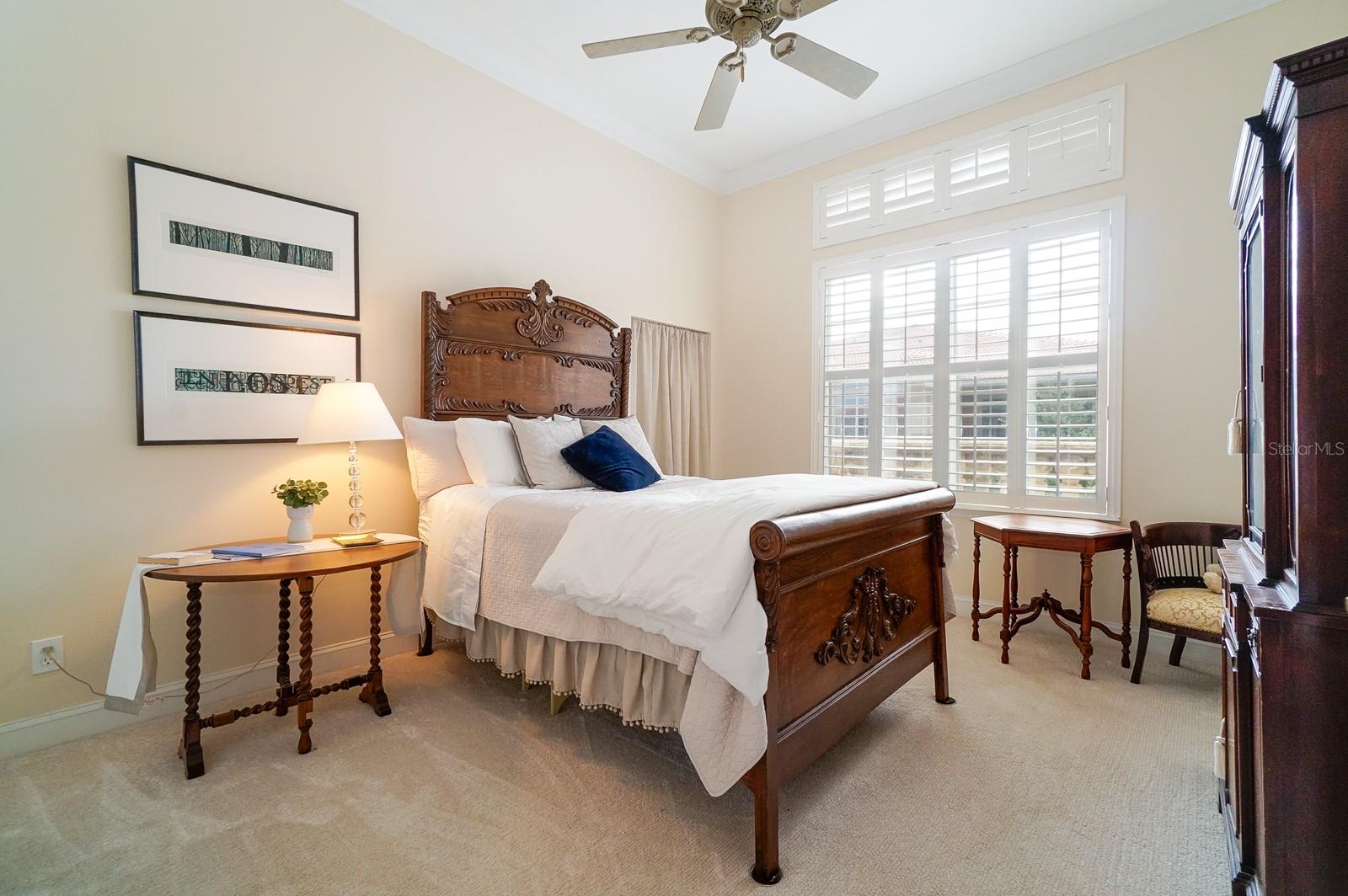 913 LOTUS VISTA DR #302