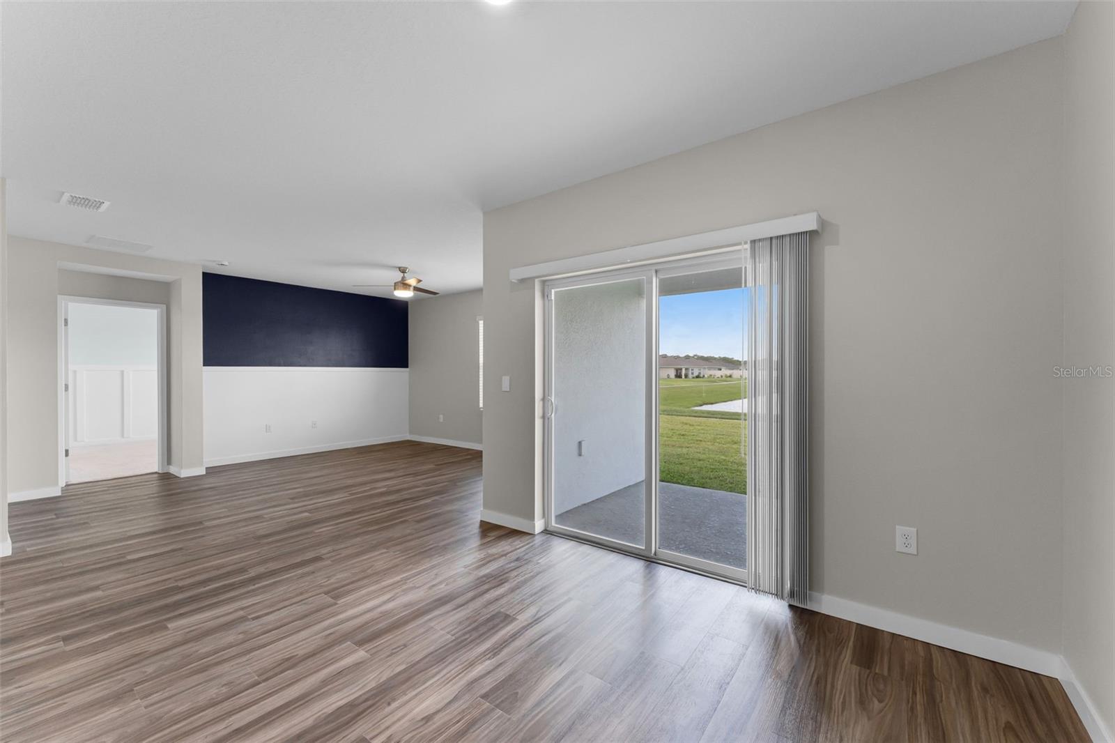 447 TALISI LOOP
