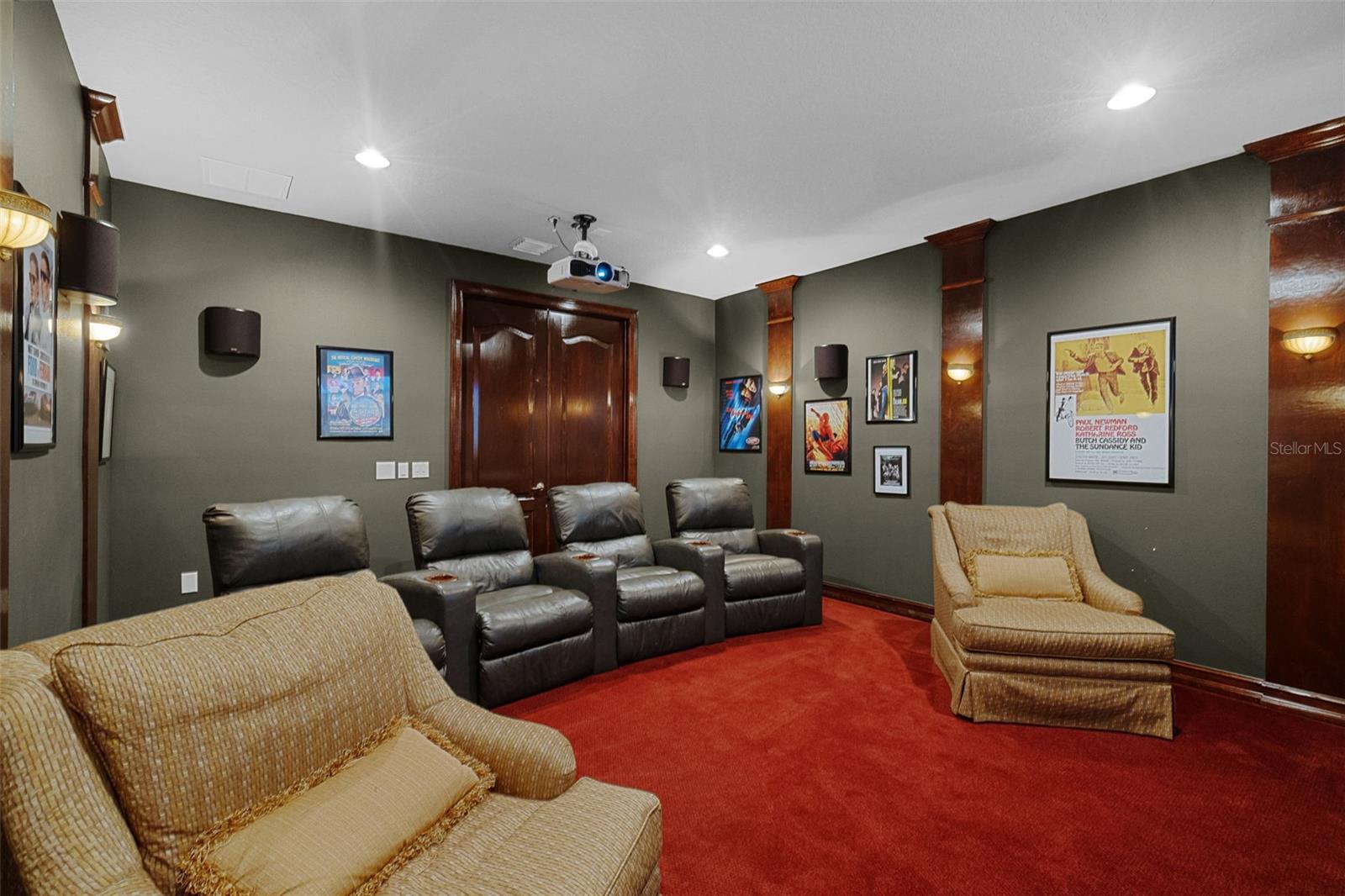 1393 GRANDVIEW BLVD