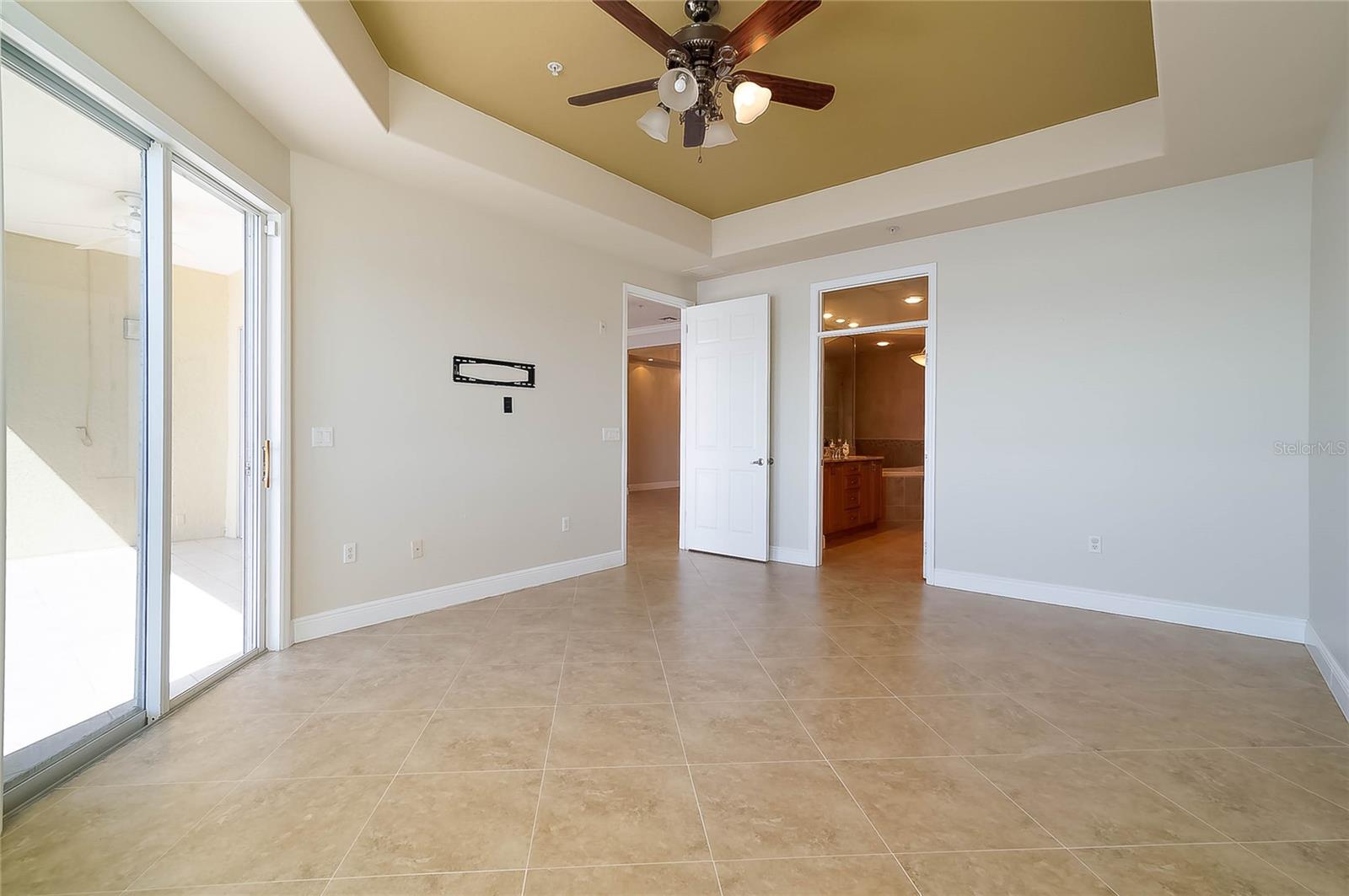 8755 THE ESPLANADE #114