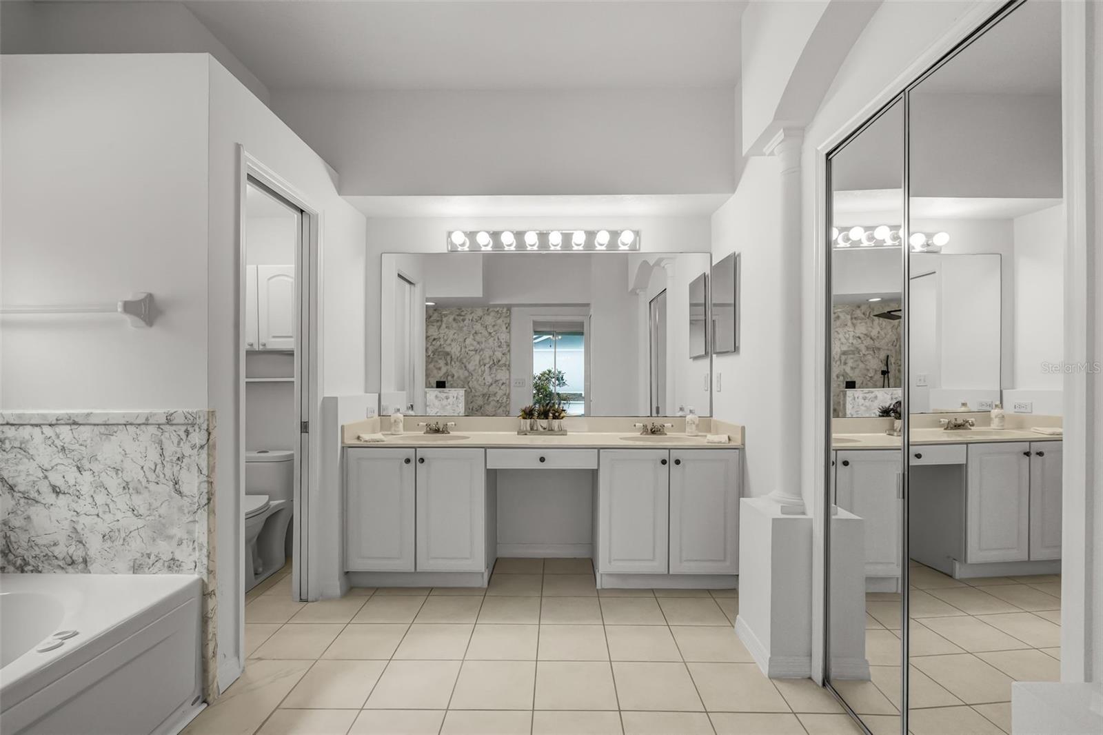 1223 VICKERS LAKE DR