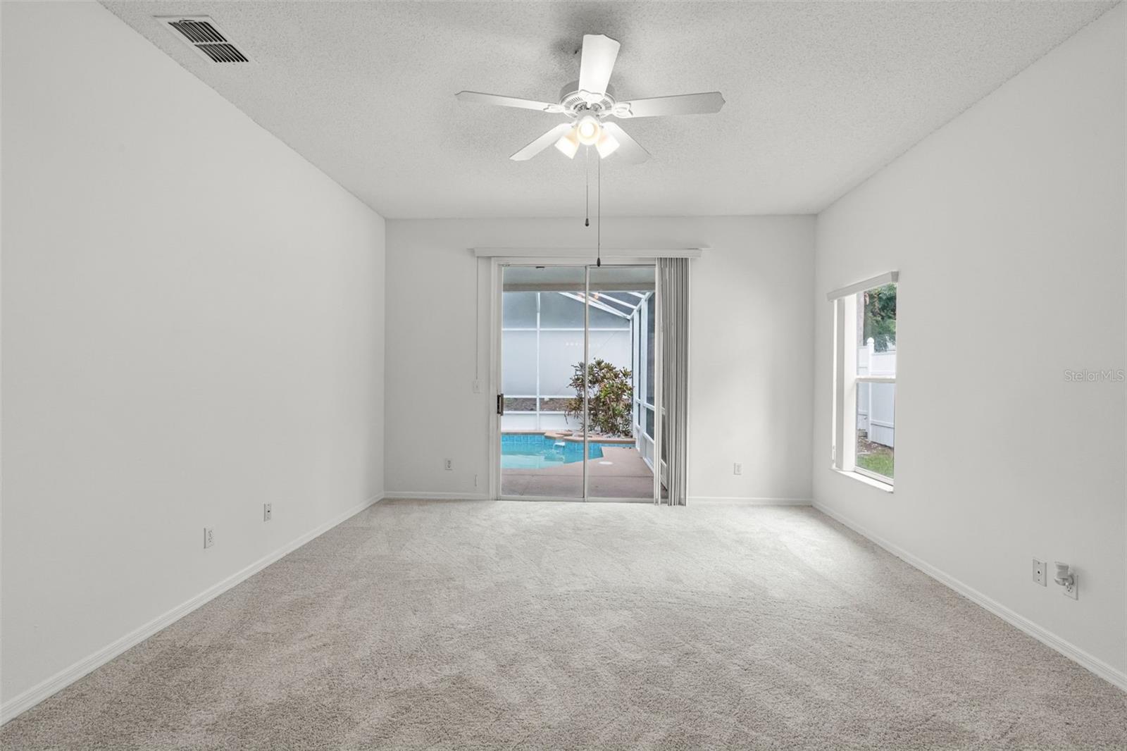 1223 VICKERS LAKE DR