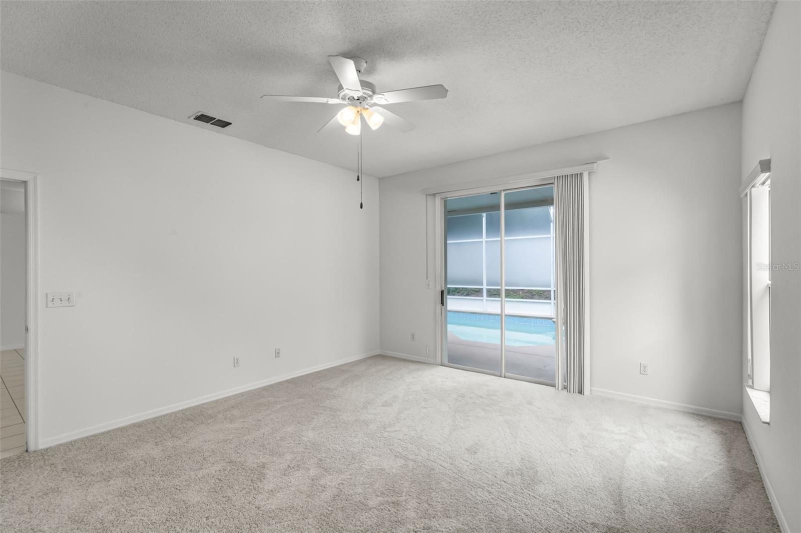 1223 VICKERS LAKE DR