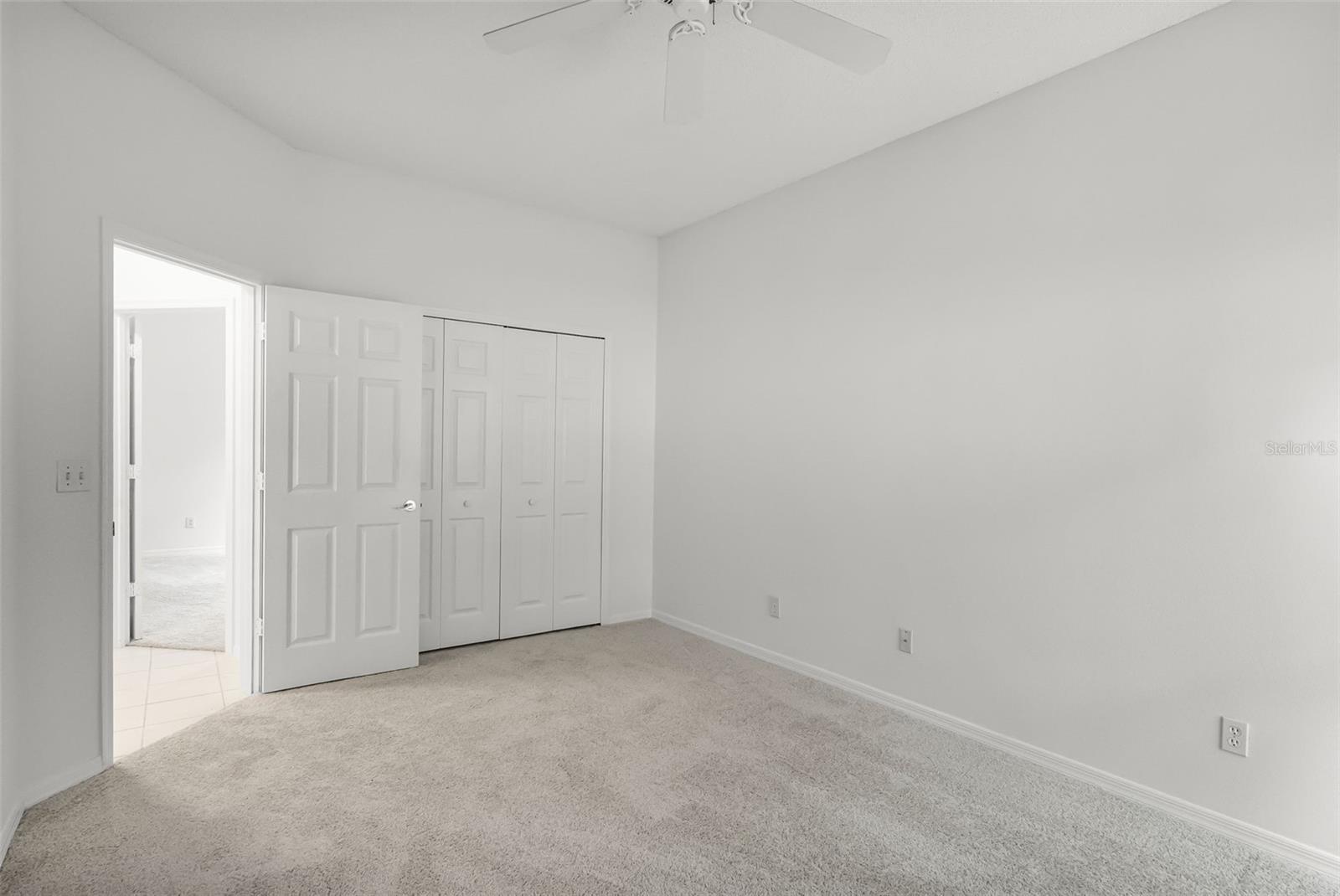 1223 VICKERS LAKE DR