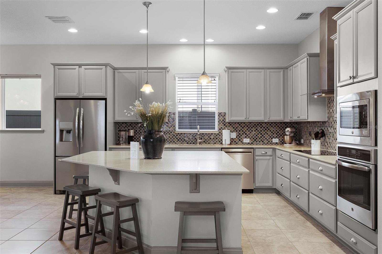 17176 GATHERING PLACE CIR