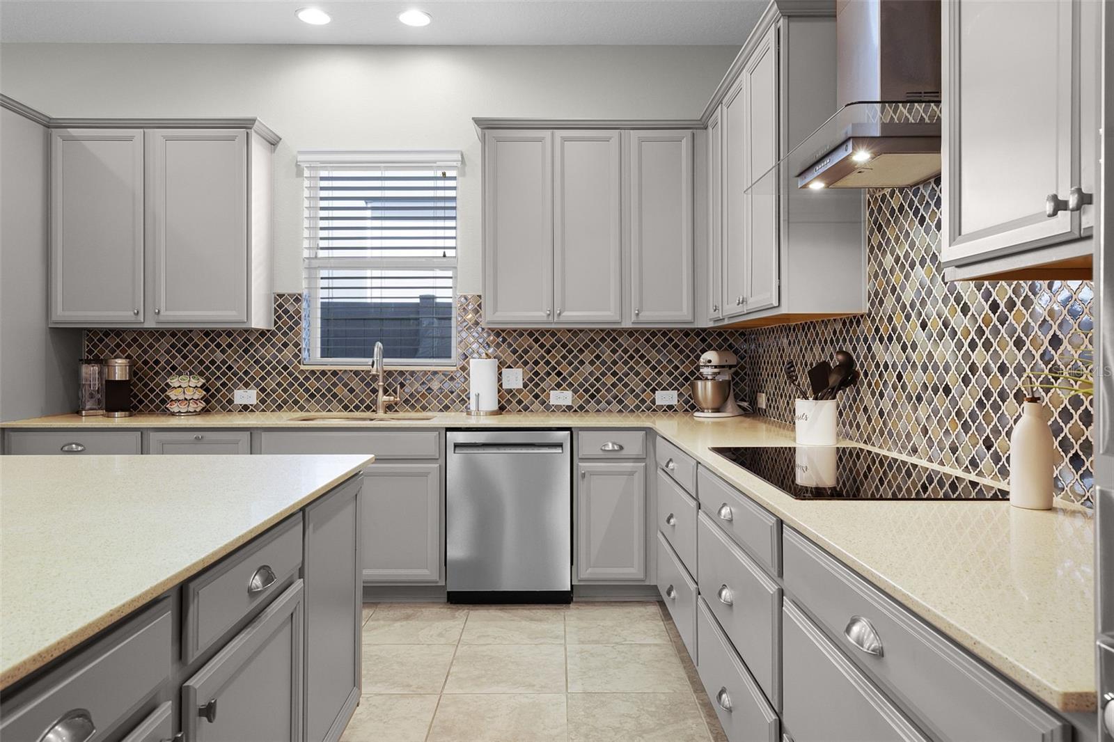 17176 GATHERING PLACE CIR