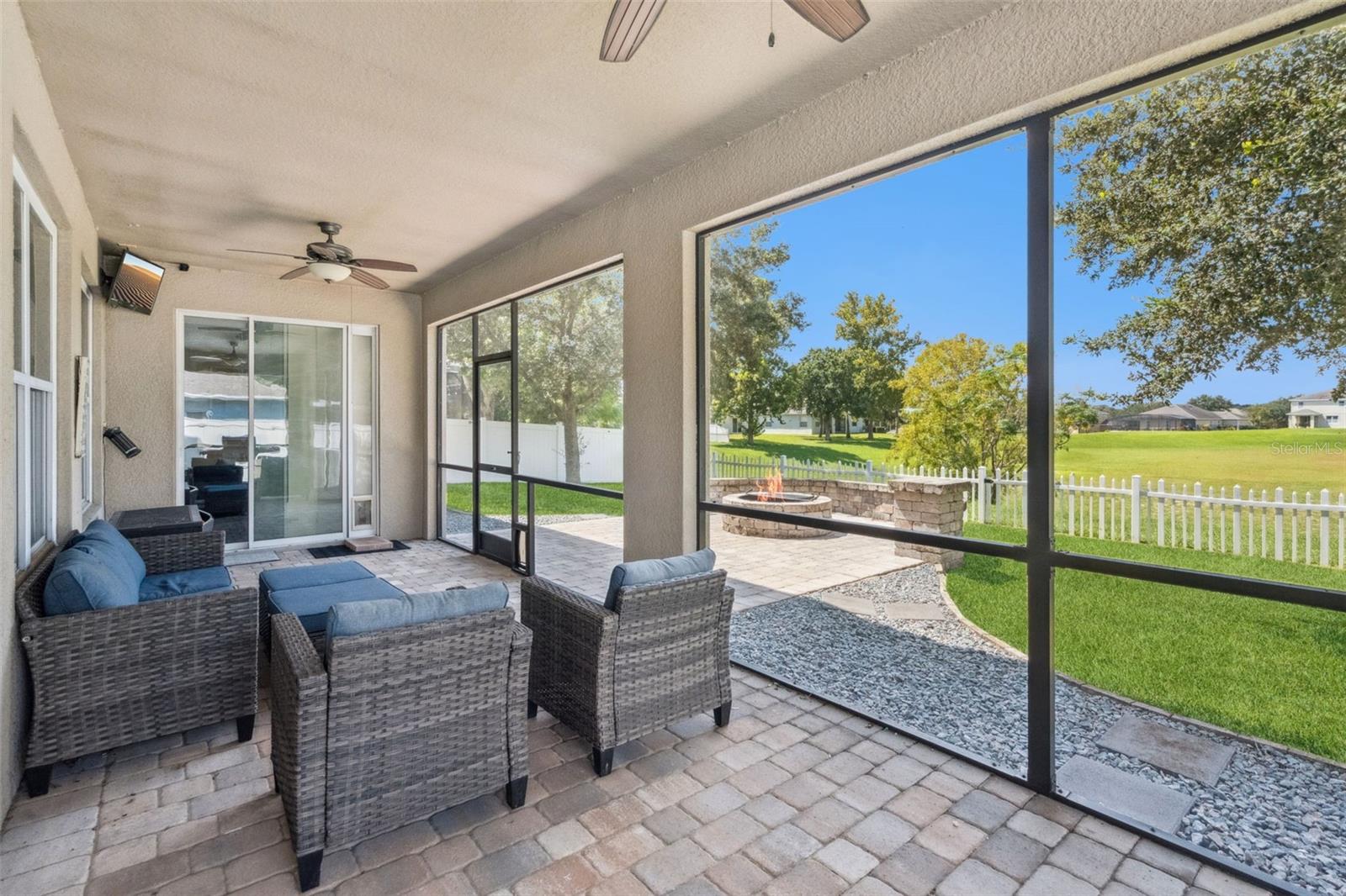 964 GALWAY BLVD