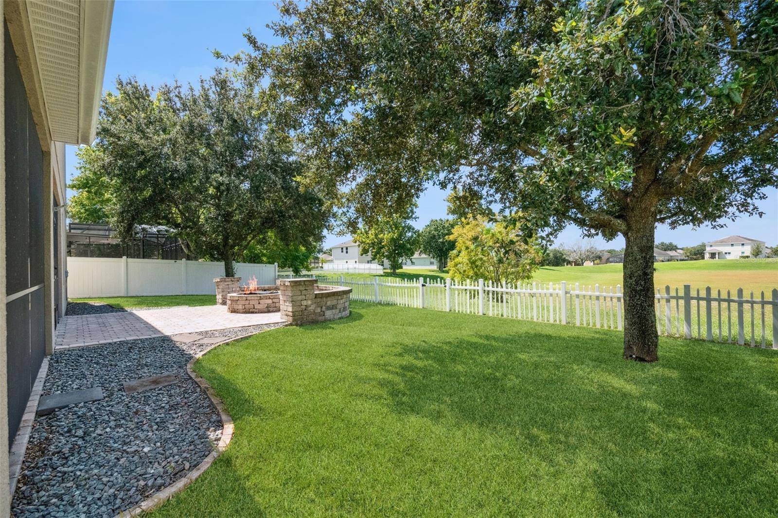 964 GALWAY BLVD